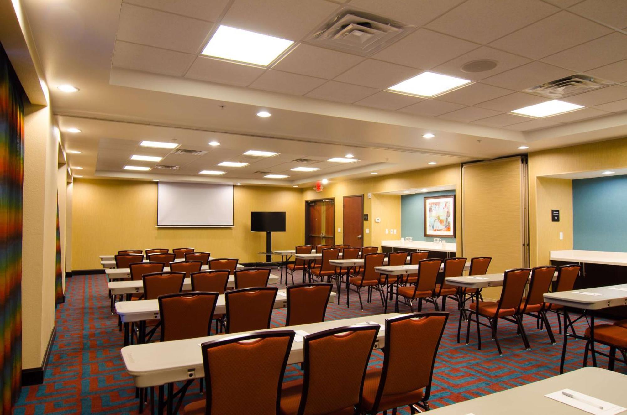 Hampton Inn & Suites Huntsville Eksteriør billede