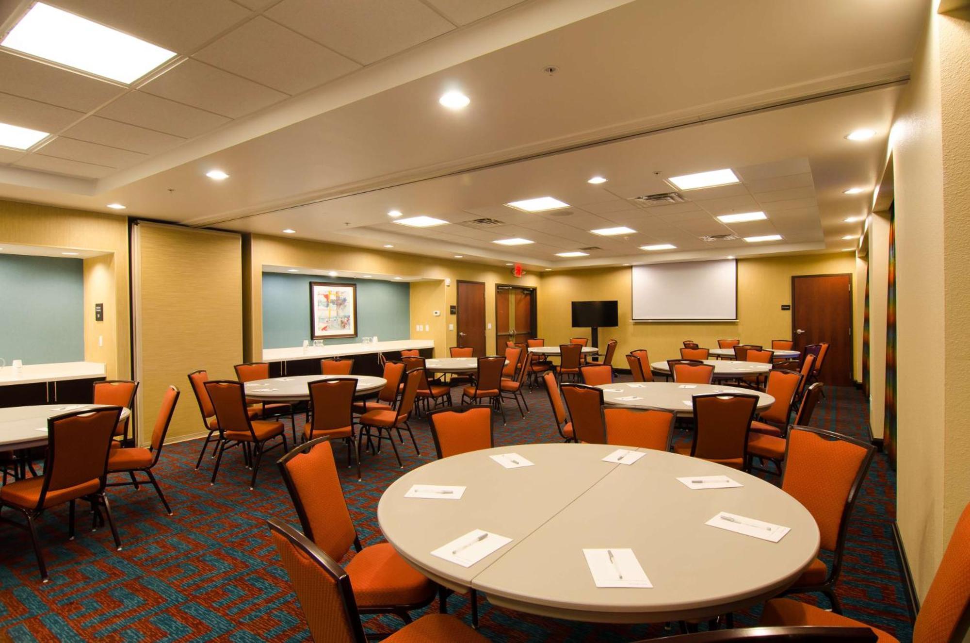 Hampton Inn & Suites Huntsville Eksteriør billede