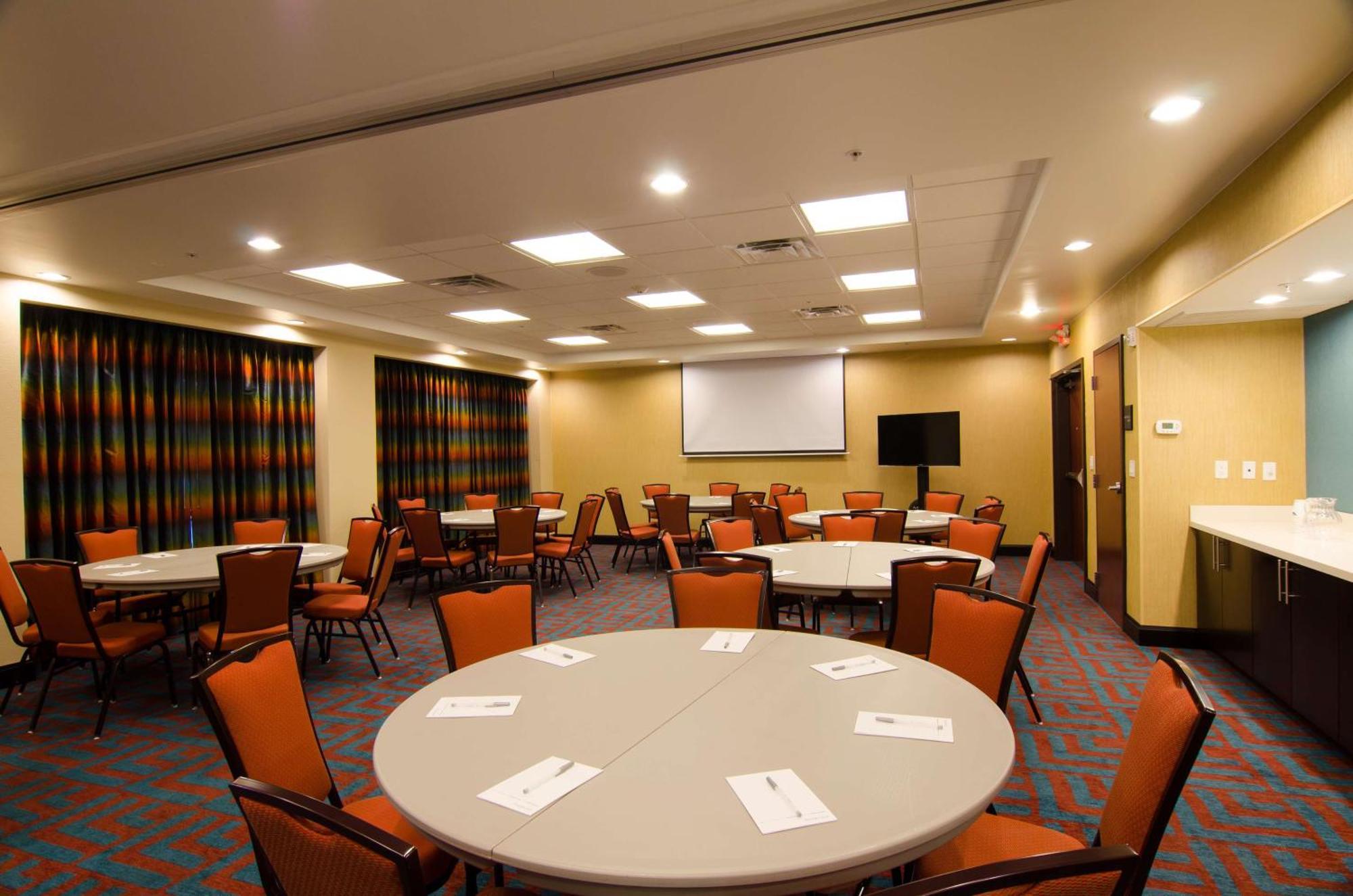 Hampton Inn & Suites Huntsville Eksteriør billede
