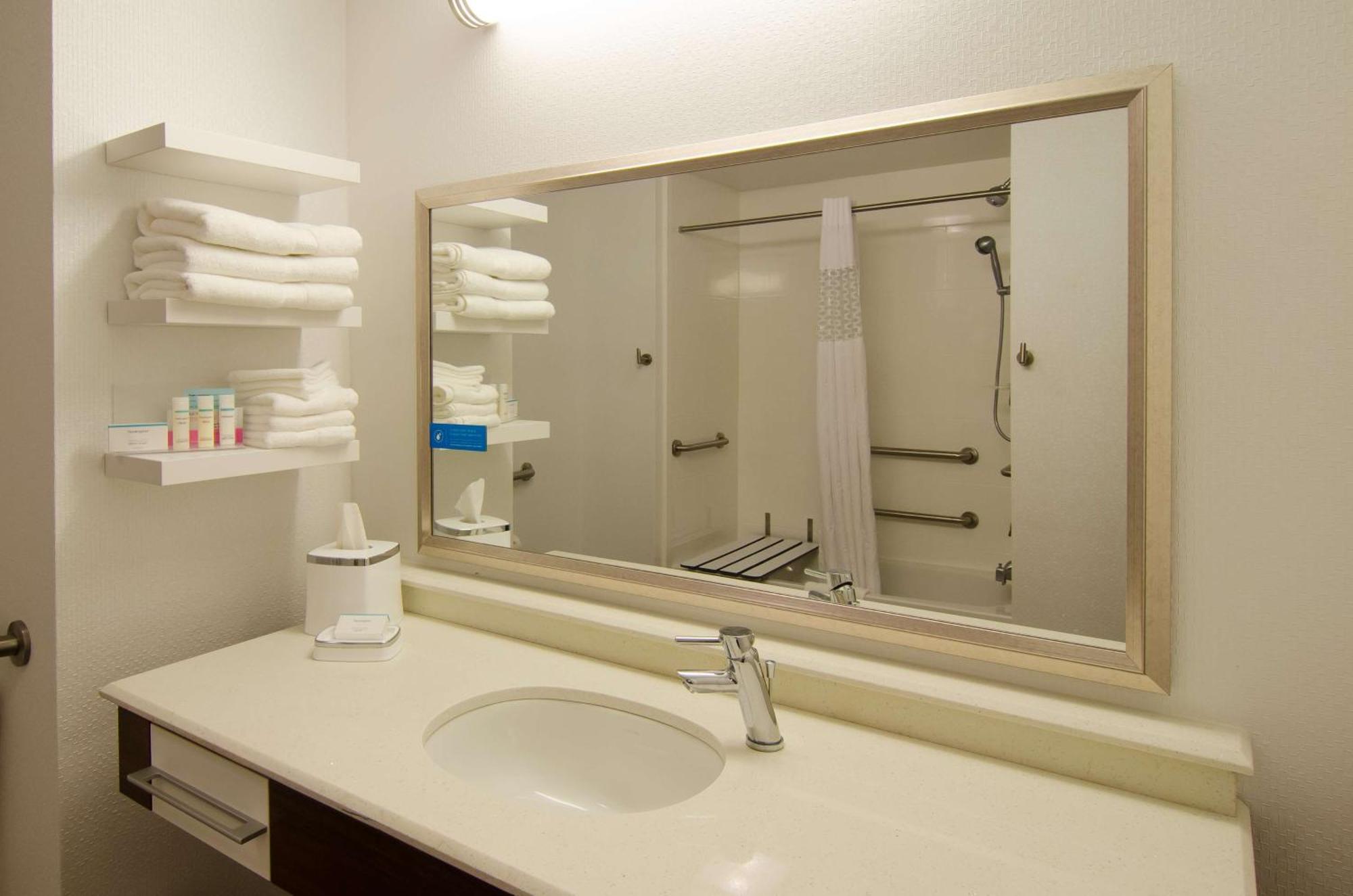 Hampton Inn & Suites Huntsville Eksteriør billede